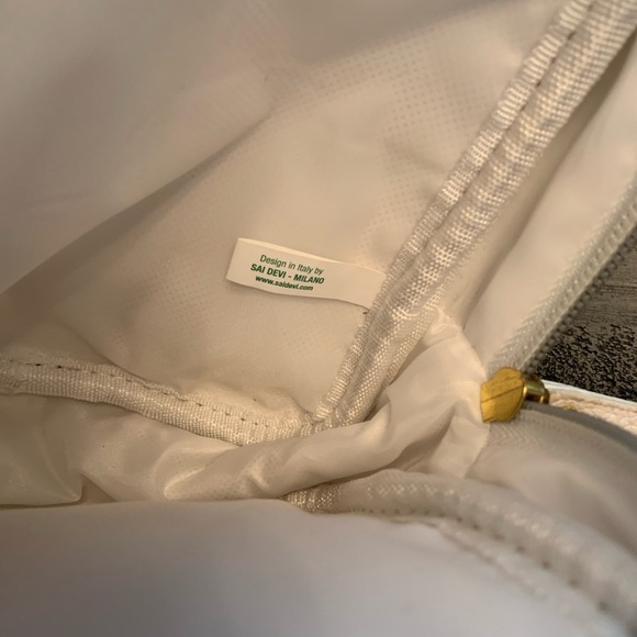 Dooney & Bourke Tan and Brown Purse - Picture 16 of 16